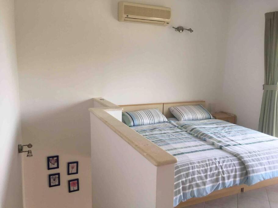 Lovely Split Level Apartment With Sea View, Pool, Free Parking And Wifi Cavtat Luaran gambar